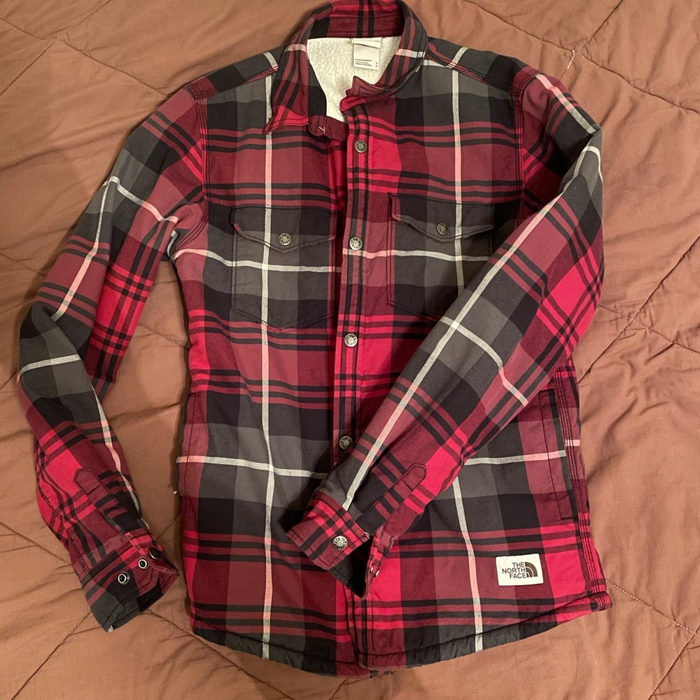 North Face Campshire w Snap Buttons